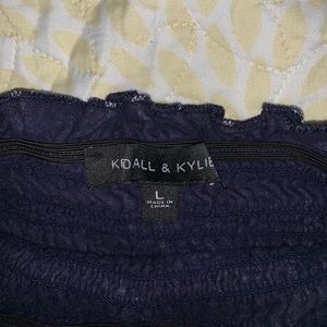 Cute navy blue tube top.